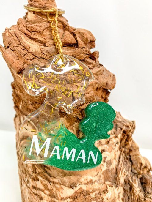 Porte-clés "MAMAN" vert et paillettes or