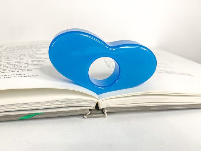 Bague de lecture coeur bleue fluorescente 