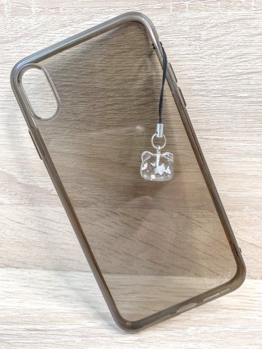 Bijou de téléphone tête d'ours feuilles d'argent