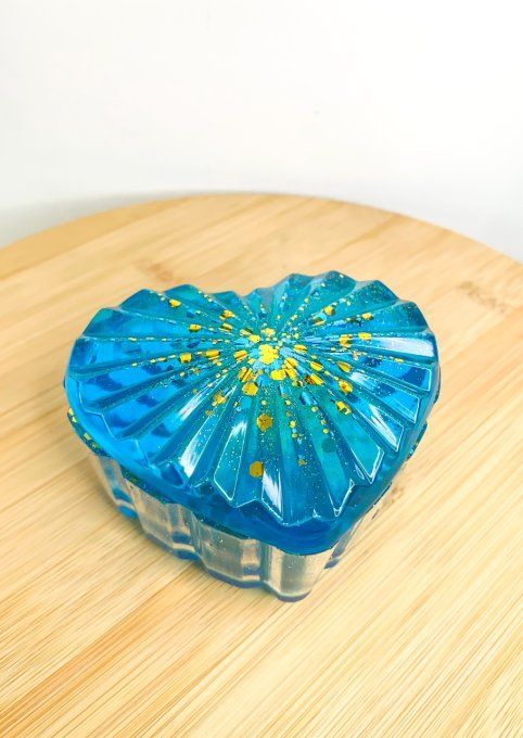 Boîte cœur striée bleu et paillettes