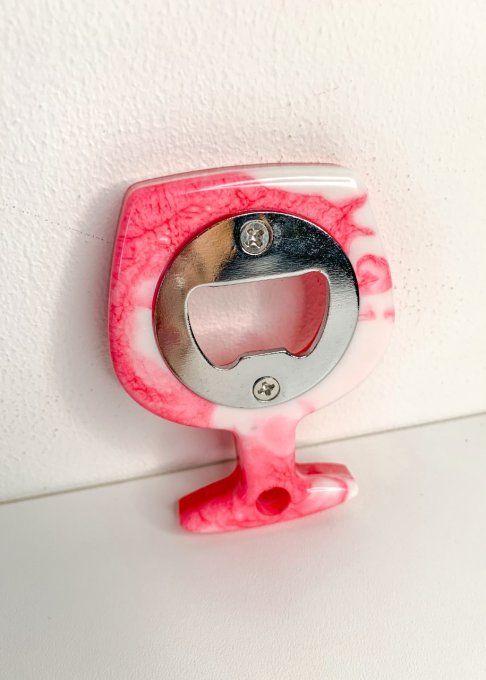 Décapsuleur verre marbré rouge et blanc