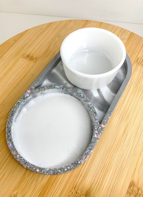 Assortiment plateau/pot gris et blanc marbré avec paillettes argentées (2 pièces)