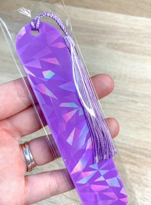 Marque-pages violet effet holographique