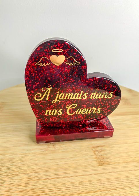 Petit coeur sur socle hommage rouge marbré et paillettes