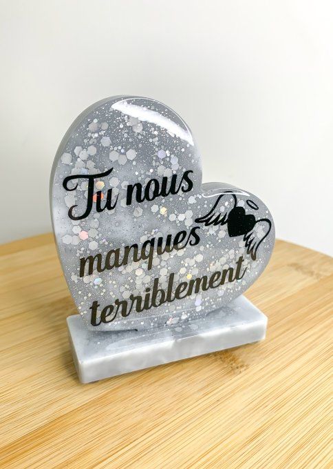 Petit coeur sur socle hommage gris marbré et paillettes